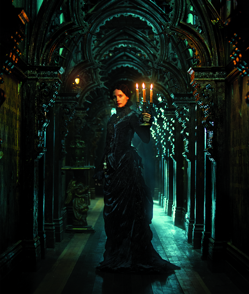 Illustration for article titled Bask In The Gothic Glory Of This Amazing First Look At Crimson Peak: The Art Of Darkness